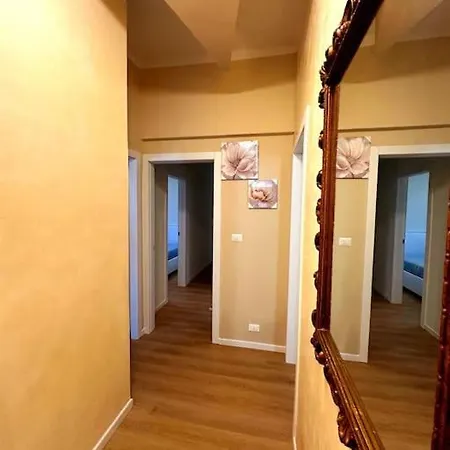 Casa Chanel Elegante Con 3 Camere, 2 Bagni E Parcheggio Gratuito