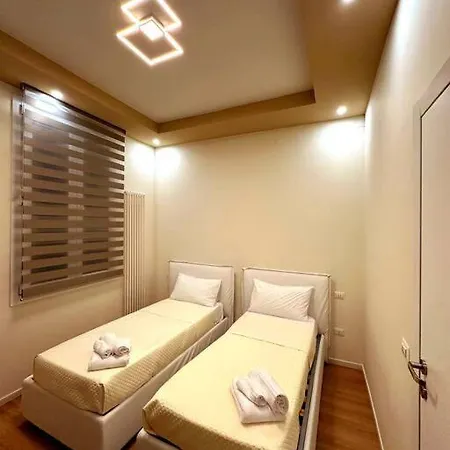 Casa Chanel Elegante Con 3 Camere, 2 Bagni E Parcheggio Gratuito شقة